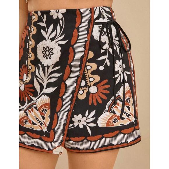 Shein Curve Moth Skort Women’s Size 3XL (18) Floral Lightweight Faux Wrap Nature - Picture 3 of 14